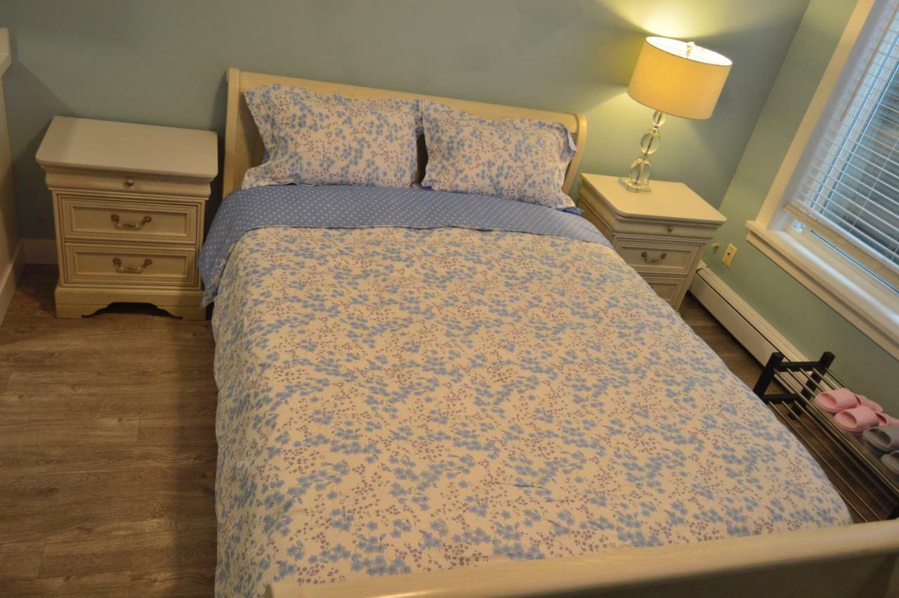 Jane'S Cozy Suite Surrey Ngoại thất bức ảnh