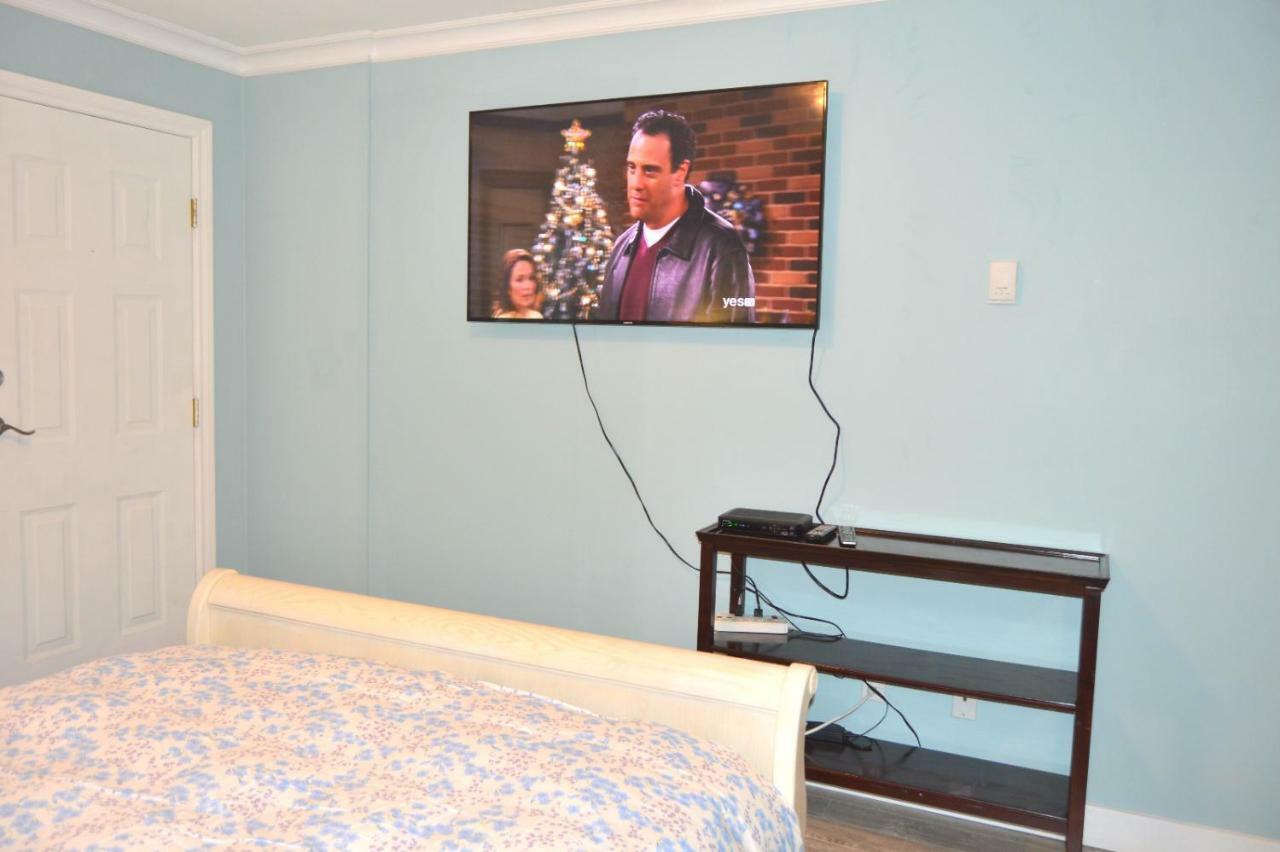 Jane'S Cozy Suite Surrey Ngoại thất bức ảnh
